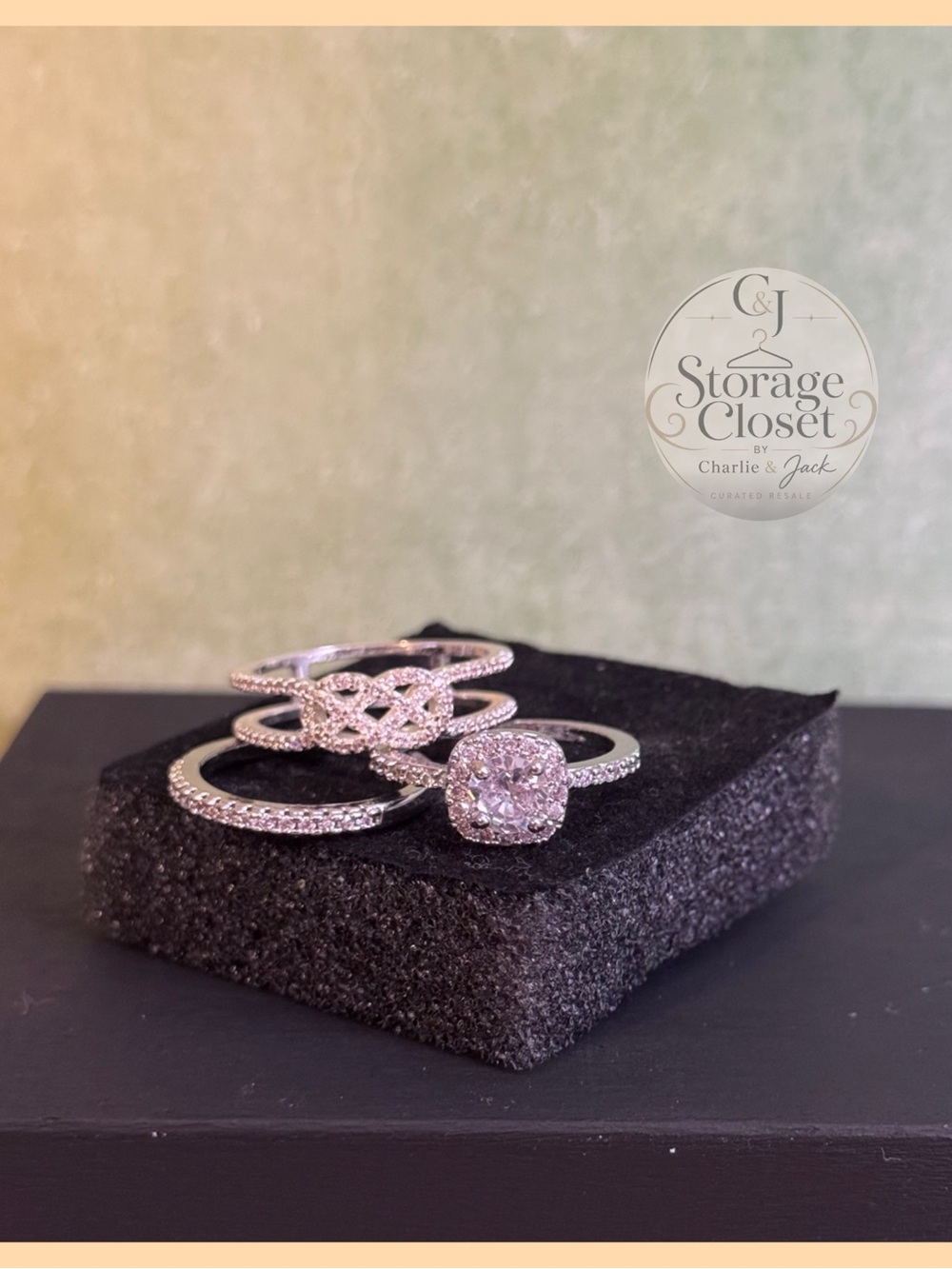 Halo Wedding set and Knot Ring